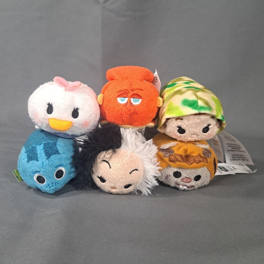 Disney Tsum‎ Tsum Mini Plush Lot Star Wars Cruella Dory Daisy Hank Disneyana